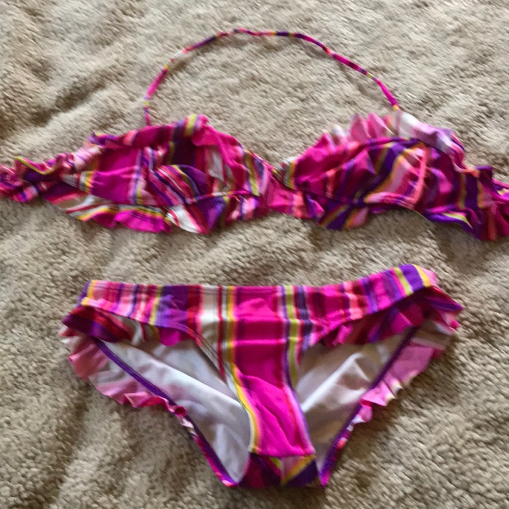 Small Victoria’s Secret two piece bikini ruffles